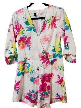 Choies Floral Wrap Romper White Pink Yellow Boho Lightweight 3/4 Sleeve V Neck